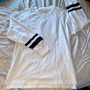 Abercrombie Long Sleeve Tee - XXL
